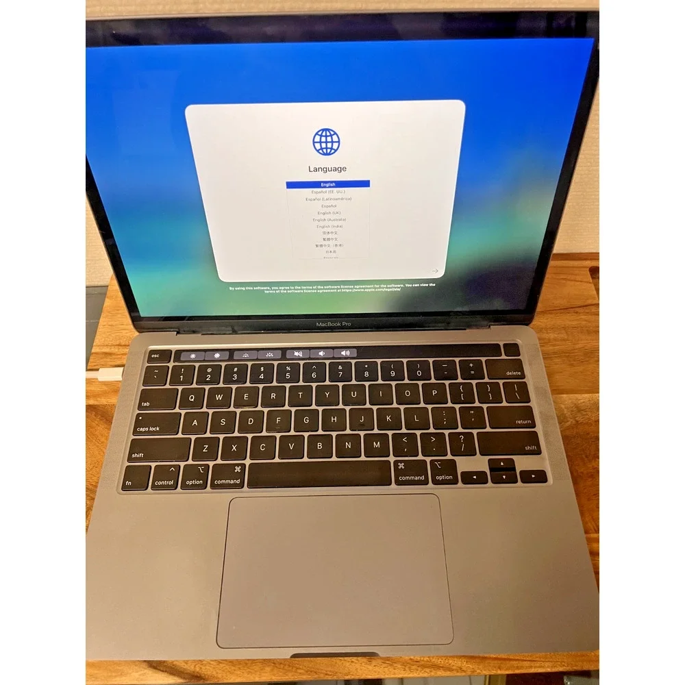 MacBook Pro 13